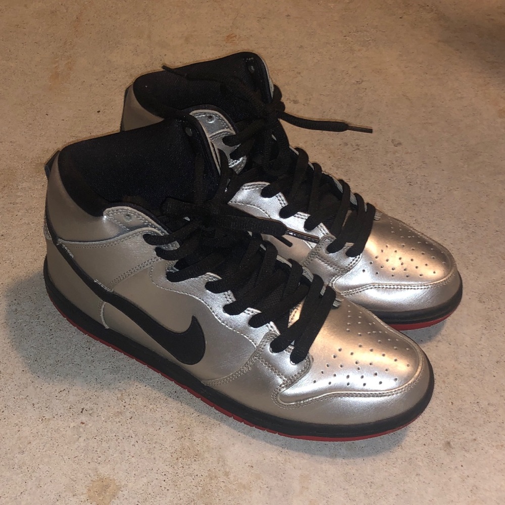Nike SB Dunk High - Steel Reserve